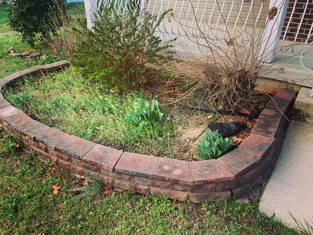 Professional yard maintenance in Vineland, NJ by Stratton’s Outdoor Ecellence