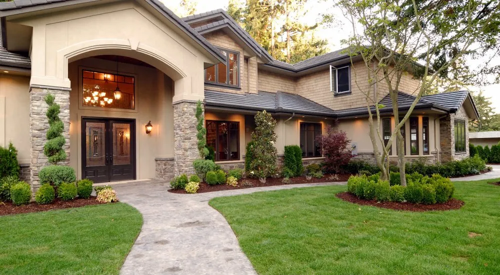 Local garden landscaping for residential properties in Uniontown, OH by Strause Landscape Construction