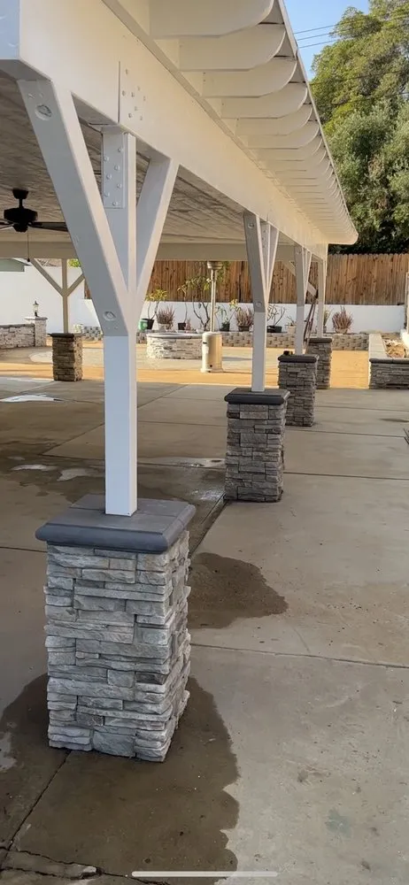 Expert lawn care service in Glendora, CA - Straw Hat Construction