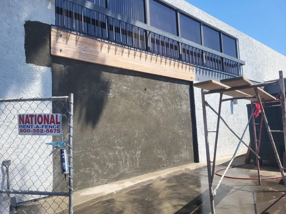 Expert garden landscaping experts serving Glendora, CA - Straw Hat Construction