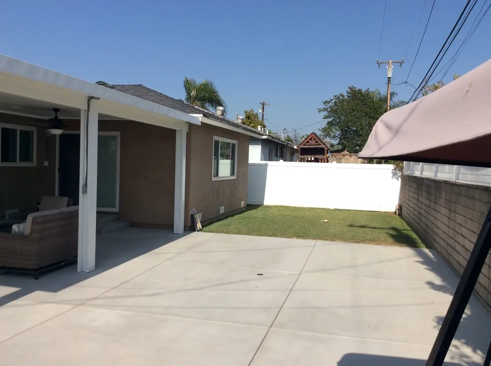 Trusted yard cleanup service experts serving Glendora, CA - Straw Hat Construction