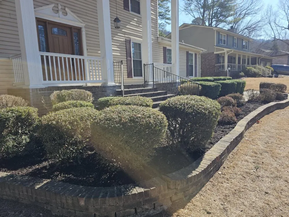 Trusted landscape installation with custom design across Huntsville, AL - Straw Hat Lawn Service