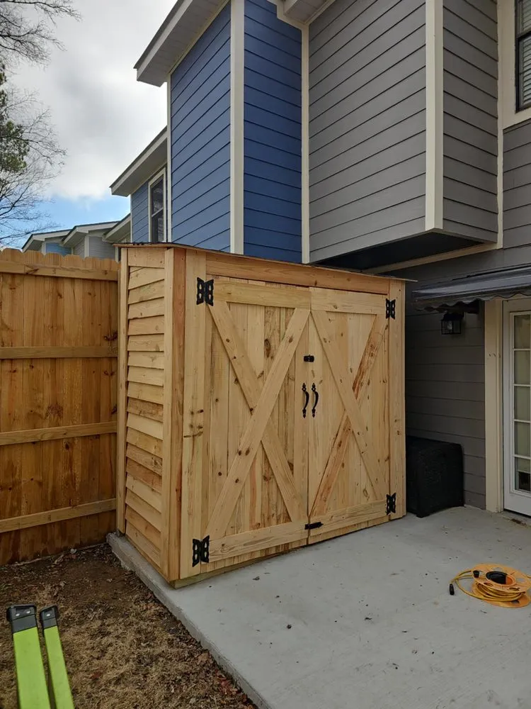 Affordable landscape installation experts serving Huntsville, AL - Straw Hat Lawn Service