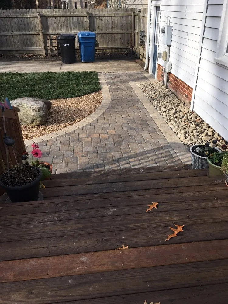 Trusted yard cleanup service in Virginia Beach, VA by Strawbridge Lawn & Landscape