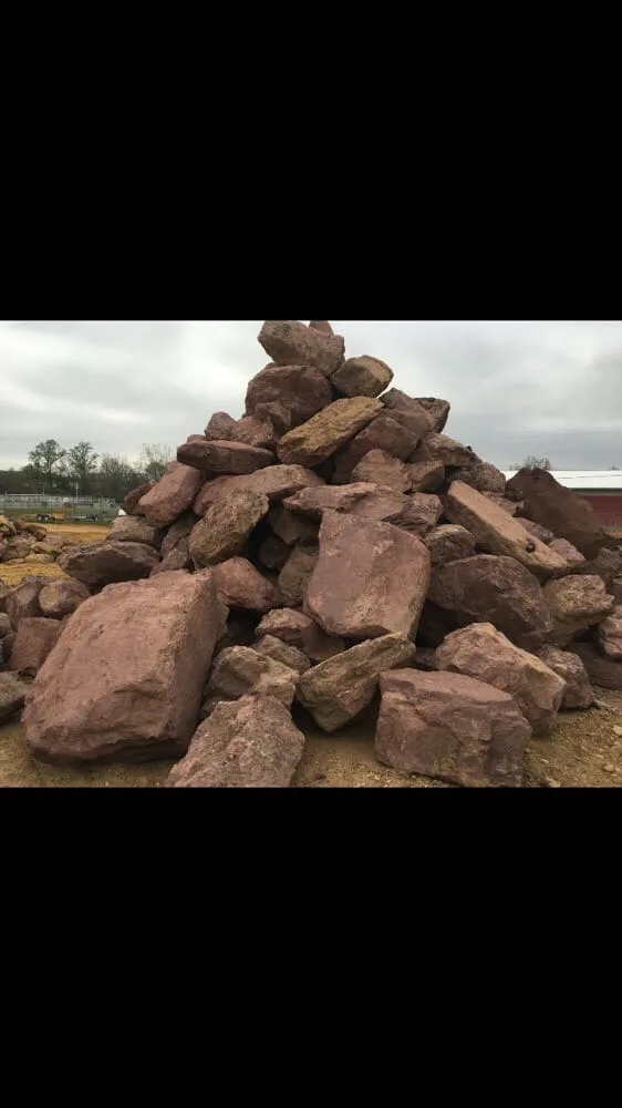 Professional outdoor landscaping in Bath, PA by Streamline Enterprises