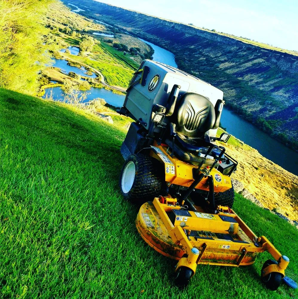 Professional landscape installation experts serving Twin Falls, ID - Streamline Lawn Care & Spraying