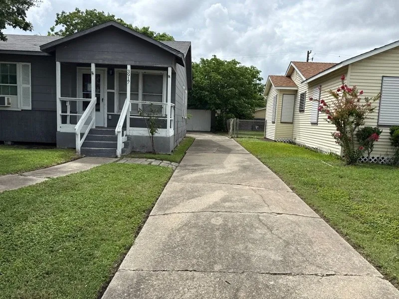 Affordable garden landscaping in Corpus Christi, TX - Street Cutterz