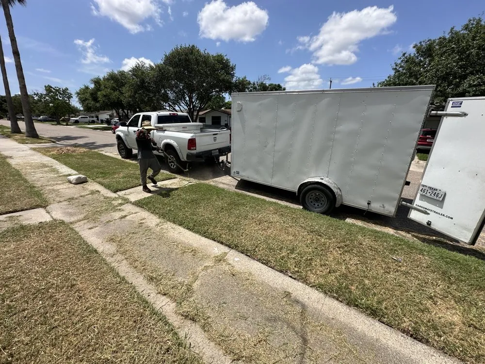 Affordable yard cleanup service experts serving Corpus Christi, TX - Street Cutterz