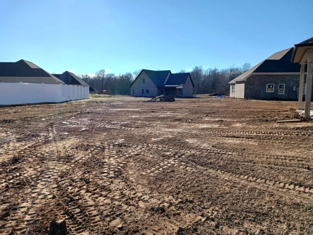 Expert yard cleanup service experts serving Murfreesboro, TN - Streets Landscaping