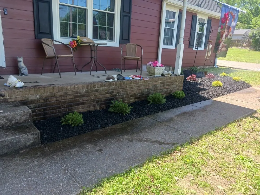 Professional landscape installation for beautiful yards in Murfreesboro, TN by Streets Landscaping