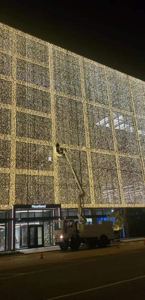 Reliable outdoor landscaping for homes in Mustang, OK by Streetside Limited