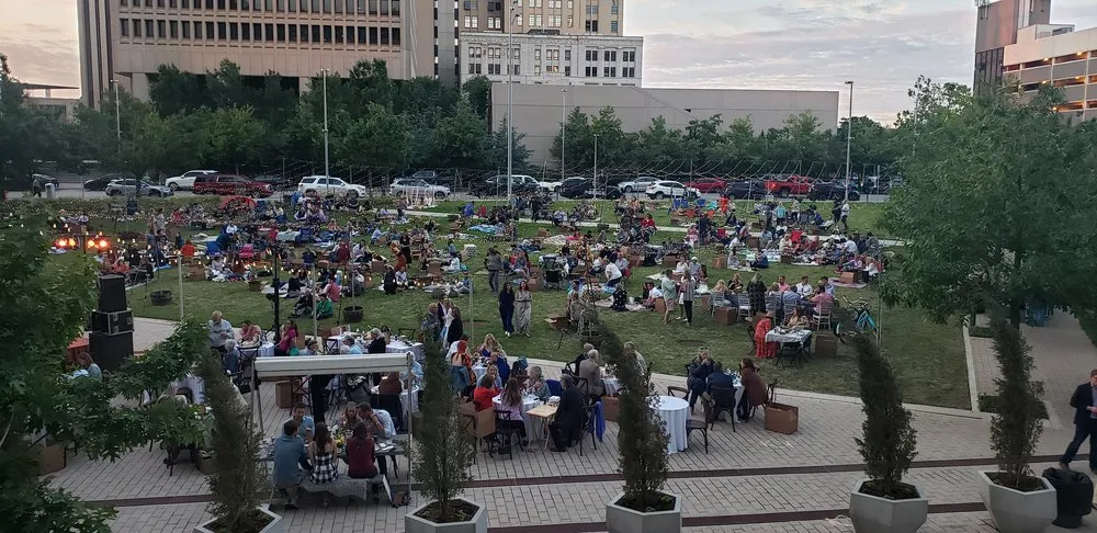 Trusted landscaping services in Mustang, OK - Streetside Limited