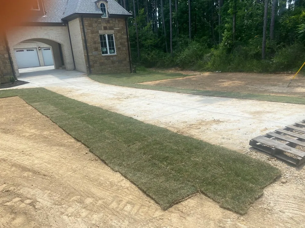 Custom outdoor landscaping in Memphis, TN by Strickland Landscaping