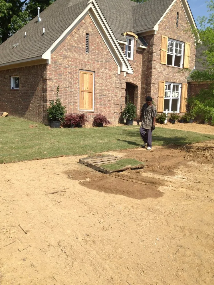Top-rated garden landscaping in Memphis, TN - Strickland Landscaping