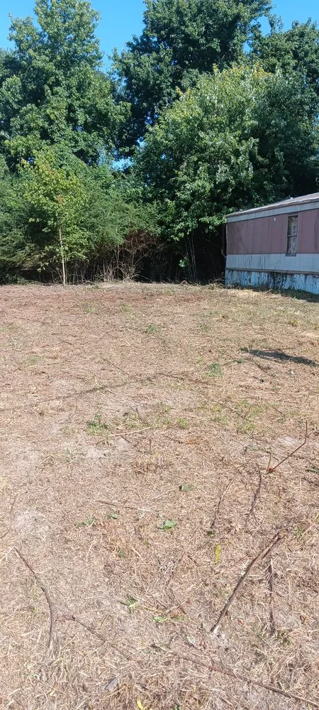Top-rated landscaping services experts serving Hillsboro, AL - Stricklin Lawn Care