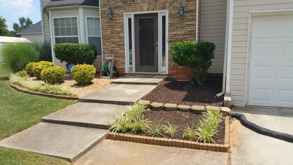 Top-rated outdoor landscaping in Jonesboro, GA - Strictly Lions