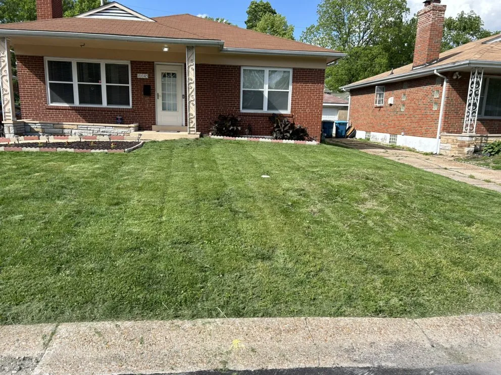 Expert residential landscaping for year-round maintenance in St. Louis, MO by Stringer Lawn Care