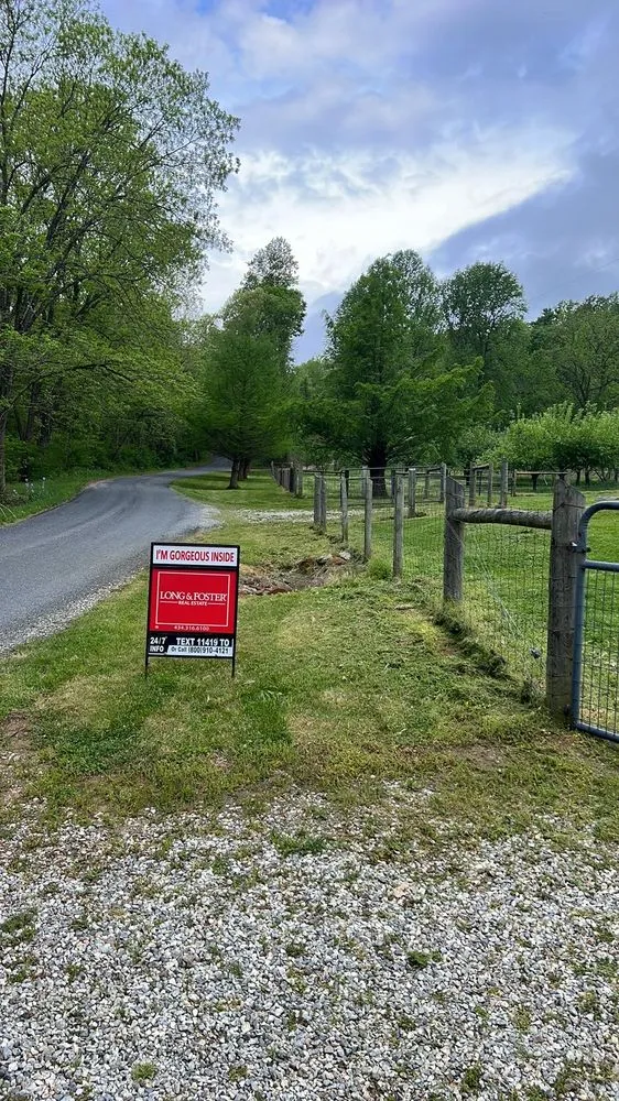 Affordable yard cleanup service in Lynchburg, VA by Stripe 2 Spray Pressure Washing & LawnCare