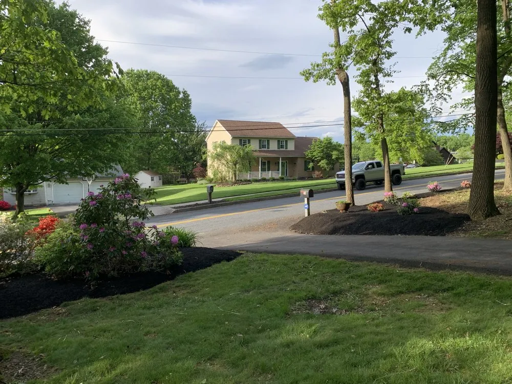 Trusted yard cleanup service in Reading, PA - Stripe It Up Landscaping