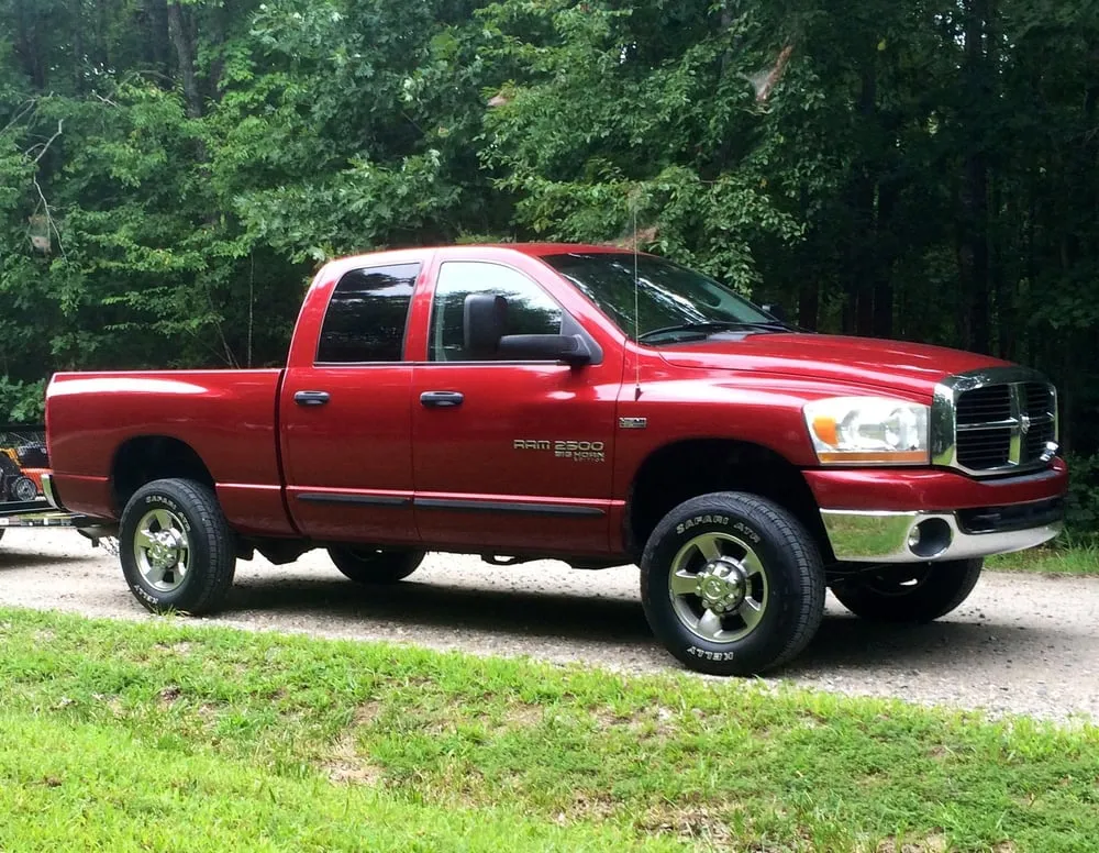 Top-rated lawn care service experts serving Youngsville, NC - Stripes Landscaping and Maintenance