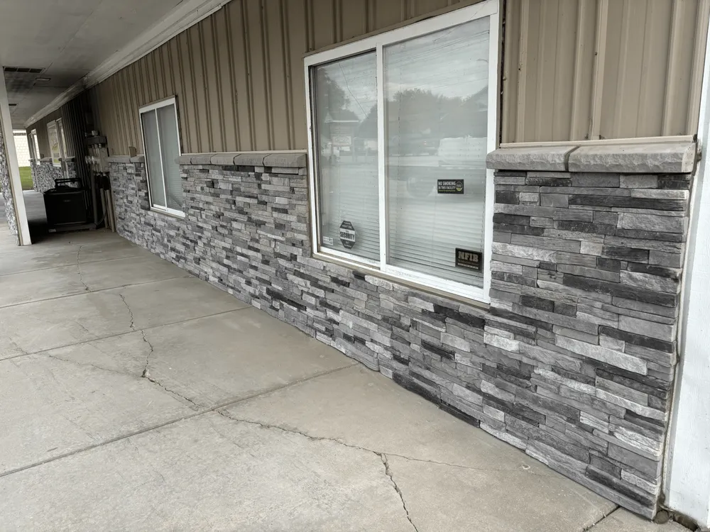 Reliable garden landscaping in Fort Wayne, IN by Stripes Lawn Services