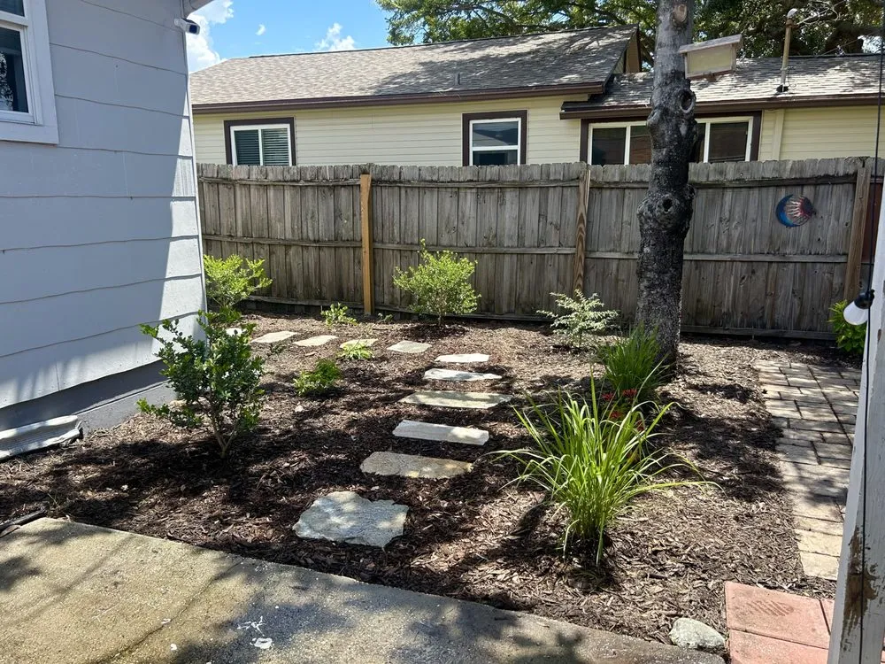 Expert landscape design near you in St. Petersburg, FL by Strohl Landscape & Design