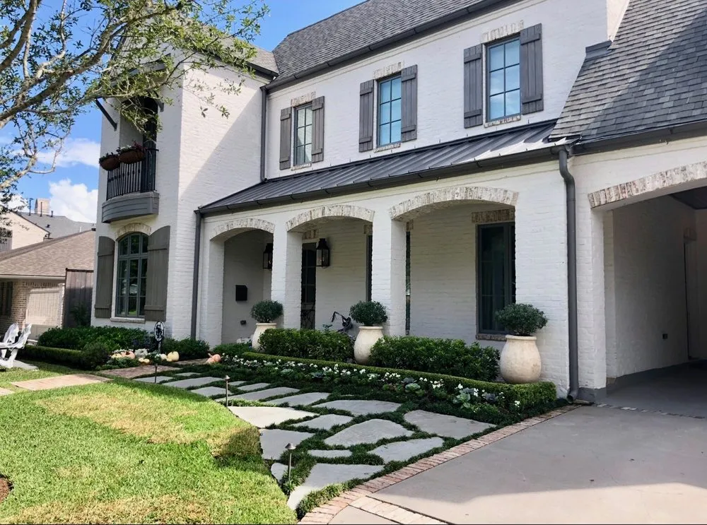 Professional garden landscaping experts serving Houston, TX - Strong Landscaping