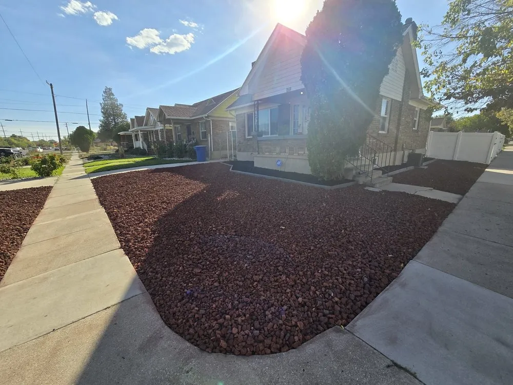 Expert outdoor landscaping experts serving Murray, UT - Strong Mountain Landscaping