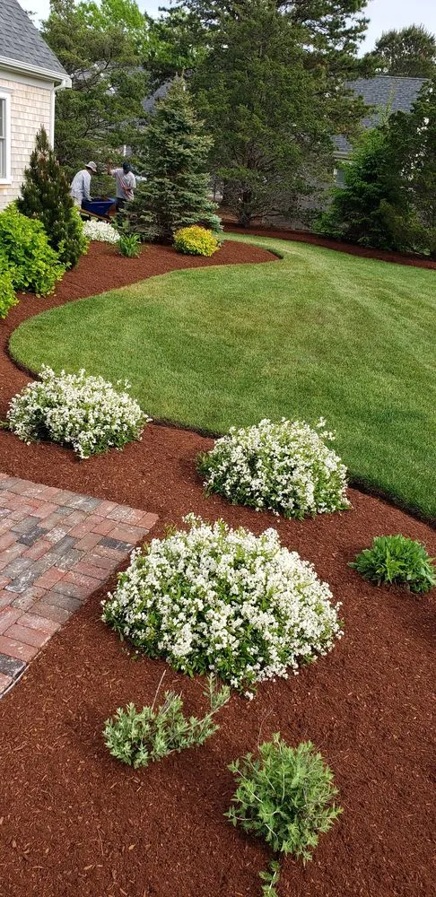 Affordable residential landscaping experts serving Barnstable, MA - strong roods landscaping