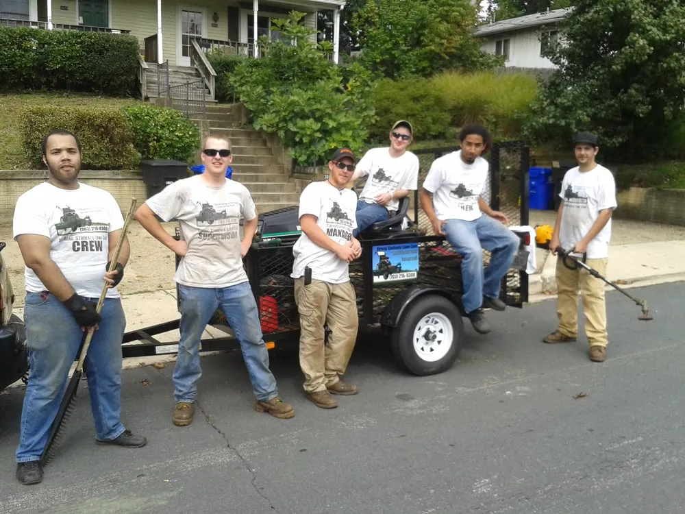 Top-rated residential landscaping for beautiful yards in Alexandria, VA by Strong Students Lawn Care