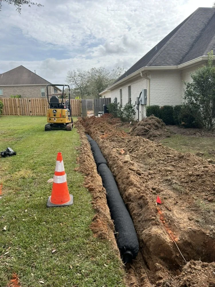 Expert yard cleanup service in Daphne, AL - Strongback Services