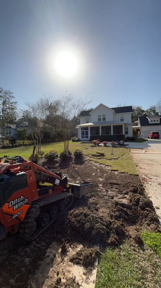 Local residential landscaping experts serving Daphne, AL - Strongback Services