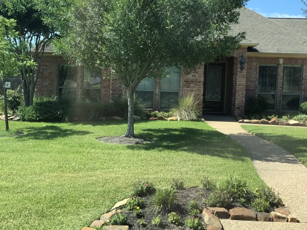 Top-rated landscaping services in College Station, TX - StrongGrounds