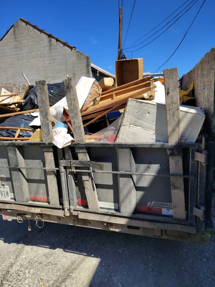 Local yard maintenance for year-round maintenance in Dallas, TX by Strongman construction