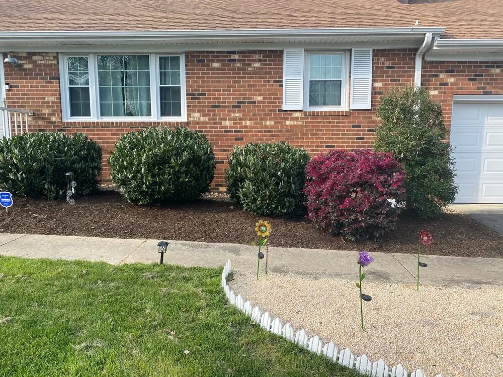 Professional lawn care service in Chesterfield, VA - StrongScape Lawn Amenities