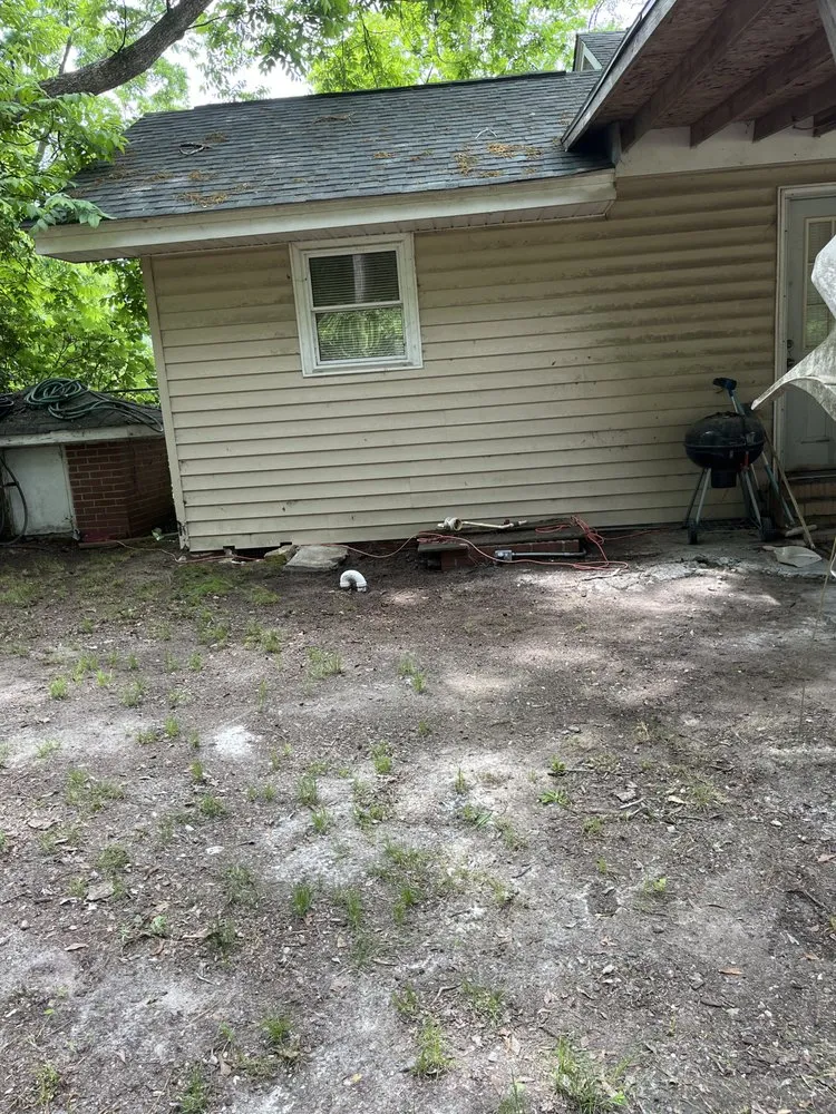 Professional lawn mowing service in Newberry, SC - Stroud’s Lawn Service