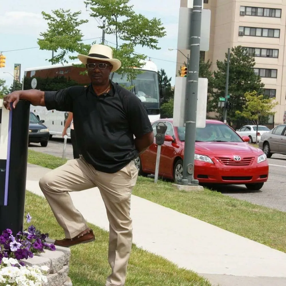 Custom outdoor landscaping in Newnan, GA - Strozier Lawn Care Services