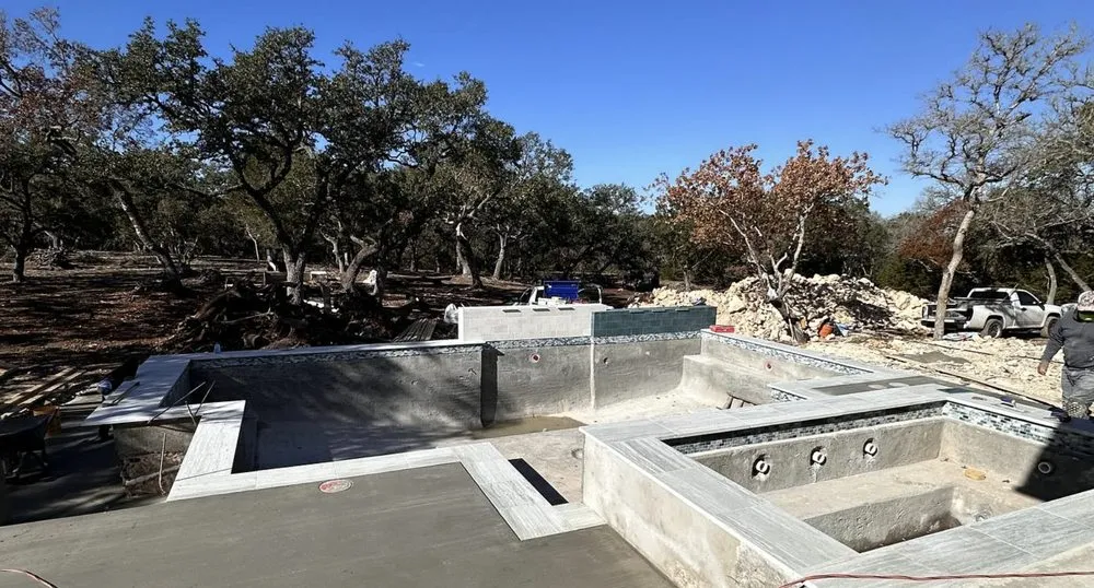 Professional lawn mowing service experts serving San Antonio, TX - Struere Construction