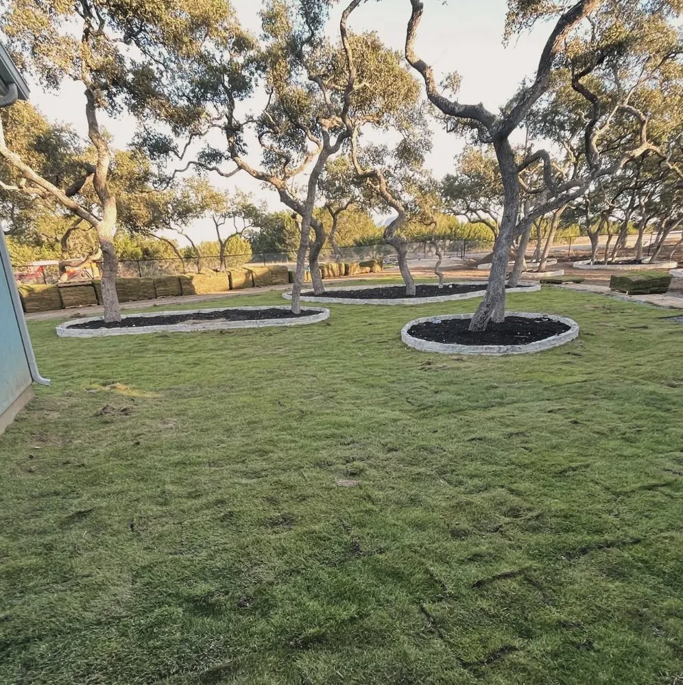 Professional residential landscaping in San Antonio, TX by Struere Construction