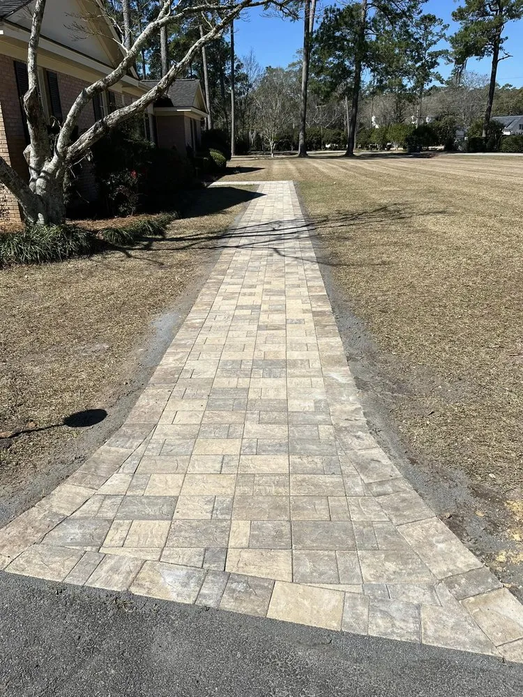 Reliable lawn mowing service in Thomasville, GA - Strut Lawn