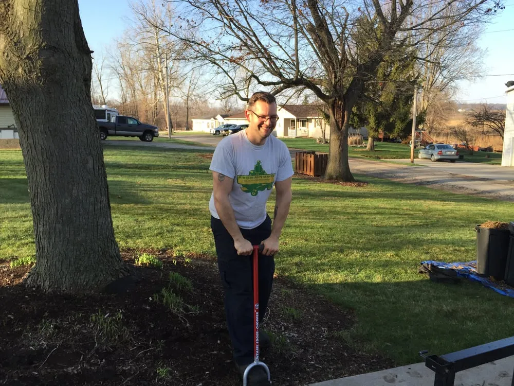 Custom lawn mowing service near you in Warsaw, IN by Stryker Lawn Service