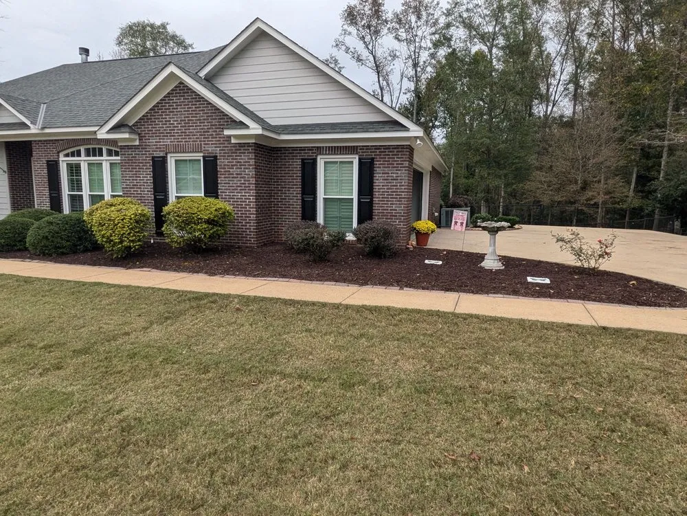 Custom yard maintenance in Phenix City, AL - Stuart Lawn Care Solutions