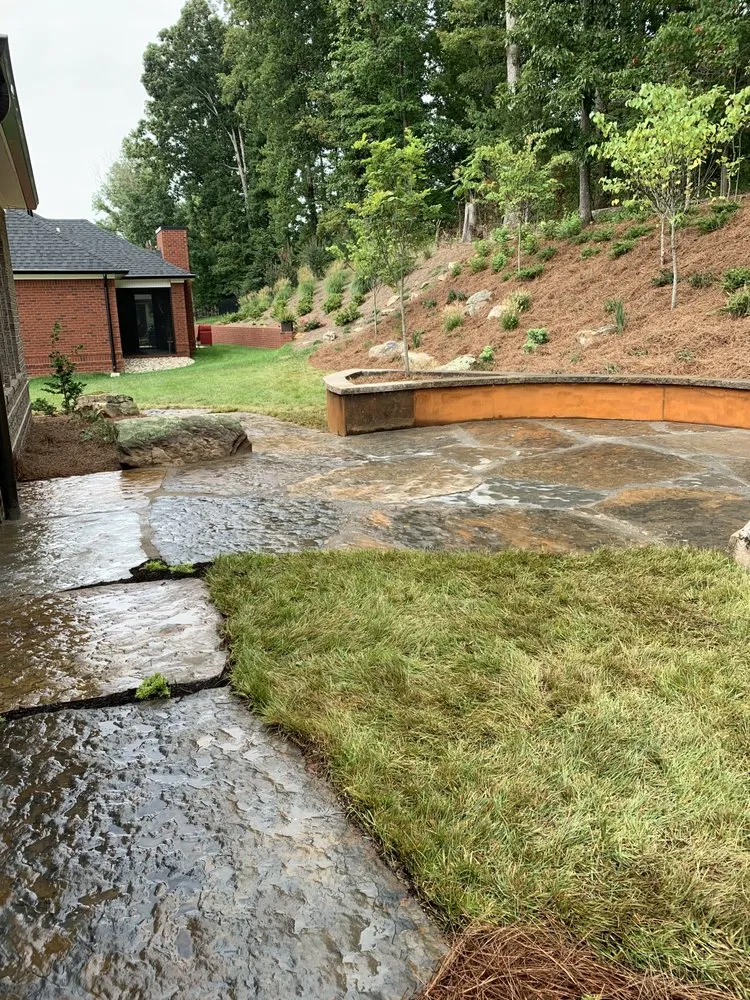 Trusted outdoor landscaping experts serving Kingston, TN - Stuart Row Landscapes