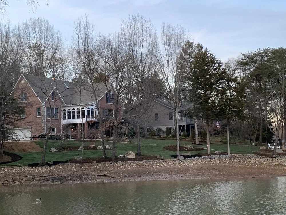 Reliable outdoor landscaping in Kingston, TN by Stuart Row Landscapes