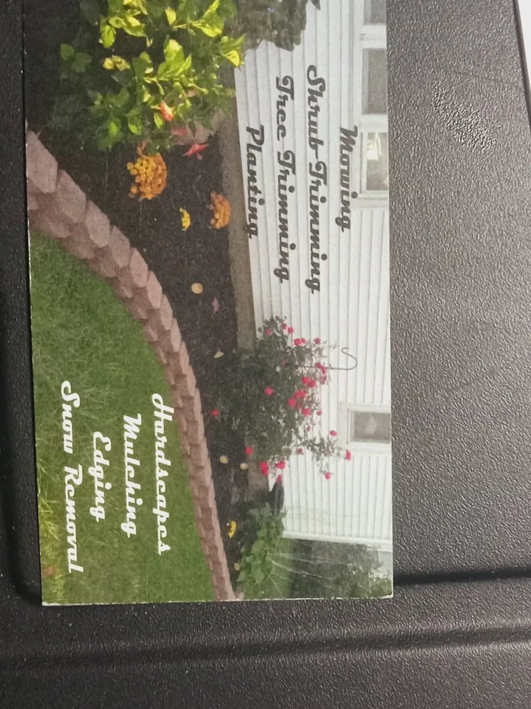 Professional outdoor landscaping in Newark, OH by Stuart's A1 from Day1 Lawncare and Landscaping