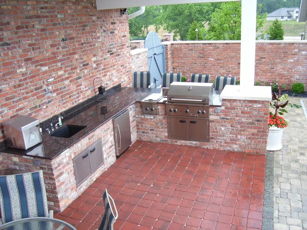 Local lawn mowing service experts serving Tremont, IL - Stuber Land Design