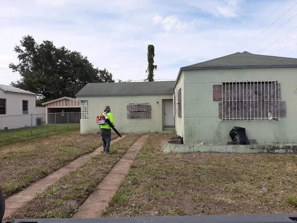 Expert landscape design experts serving Miami, FL - Stuckey Lawn and Maintenance