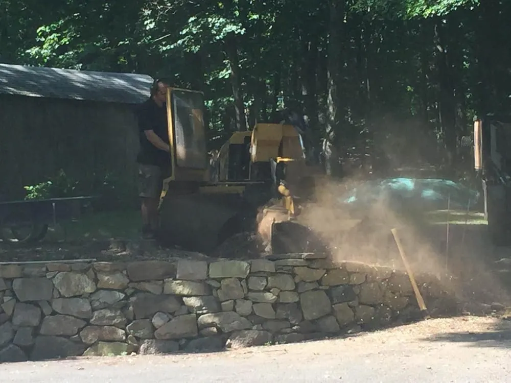 Expert outdoor landscaping experts serving Trumbull, CT - Stumpers