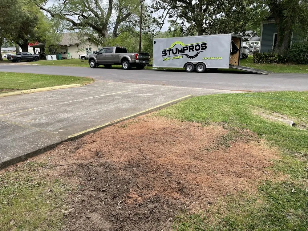 Top-rated lawn mowing service near you in Lake Charles, LA by Stumpros Stump Grinding