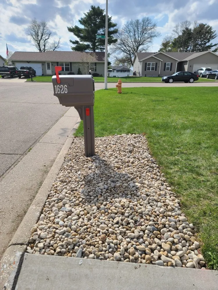 Reliable garden landscaping experts serving Evansville, WI - Sturgeon Company